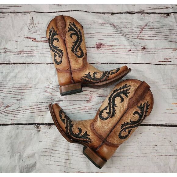 Circle G Shoes - Circle G Overlay, Embroidered, and Studded Western Boot Size 10 NWOT